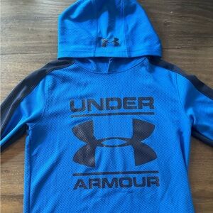Under Armour long sleeve hooded tee. Size Medium